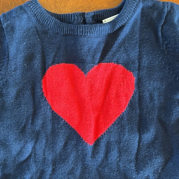 Carters Baby Girl Sweater/ Legging Set - Size 6M - Picture 3 of 10